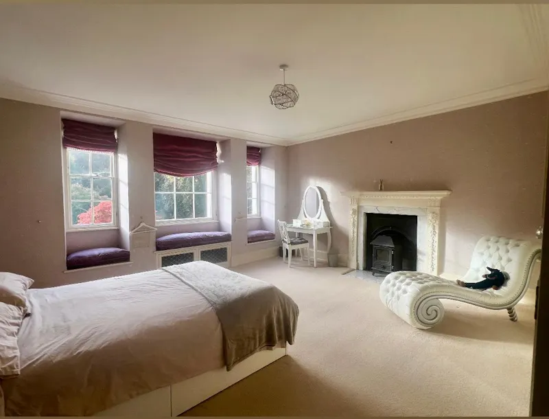 Crittall windows at Classy Georgian Manor Essex, A1645 (photo 22)