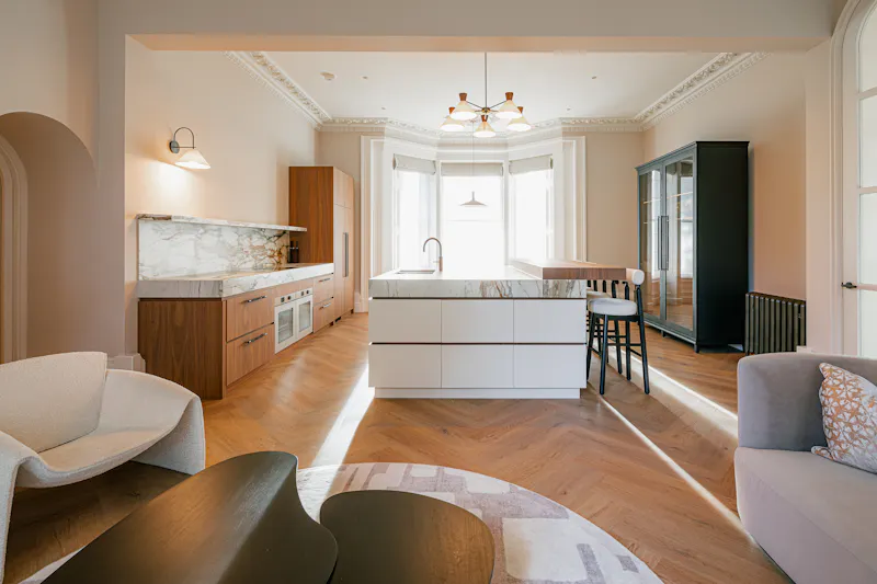Elegant Merseyside Mansion, B2061 (photo 11)