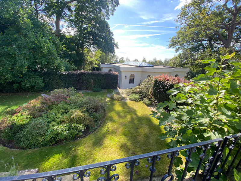 Mill Hill Spanish Villa, D2790 (photo 20)