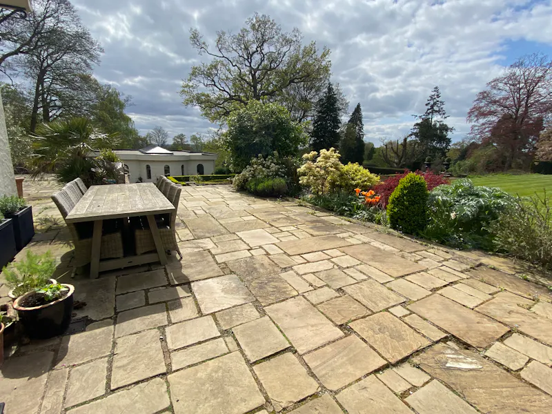 Mill Hill Spanish Villa, D2790 (photo 38)