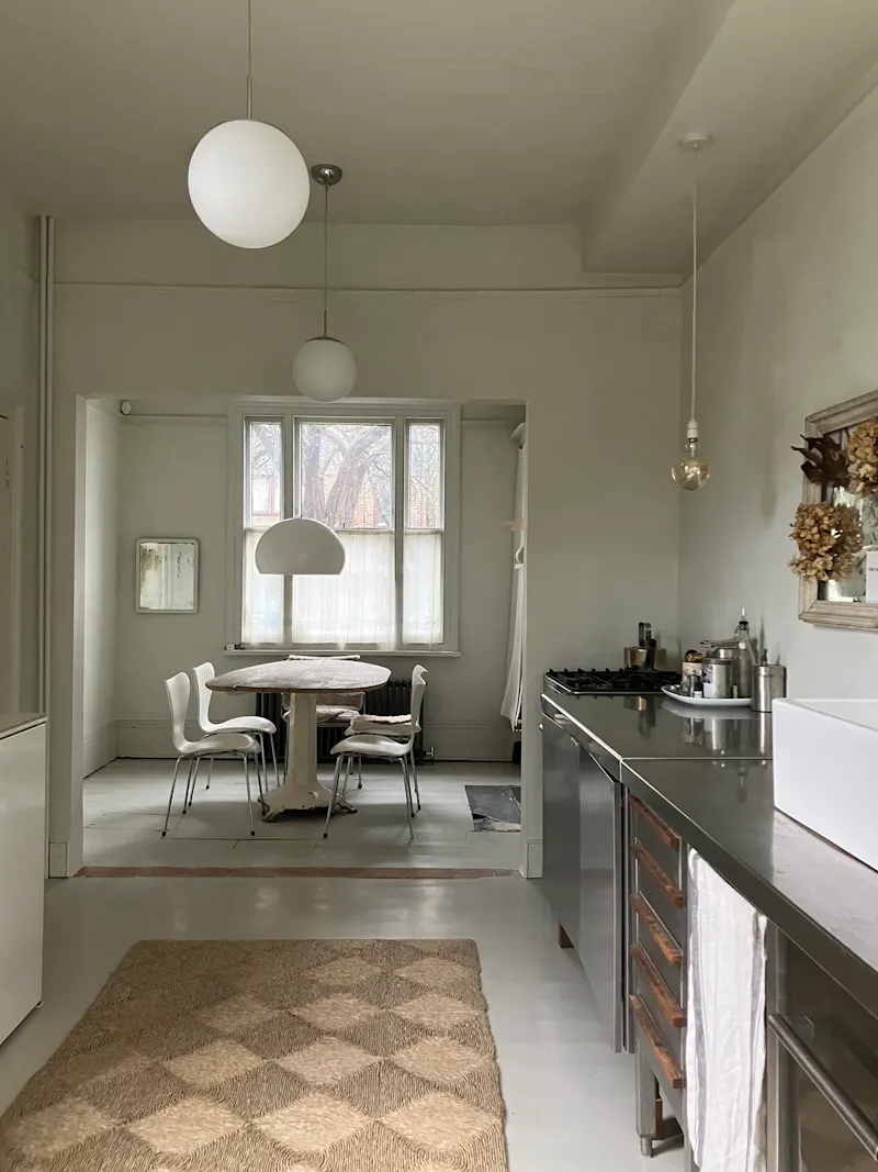 Open plan at Stylish period Peckham home, B2070 (photo 6)