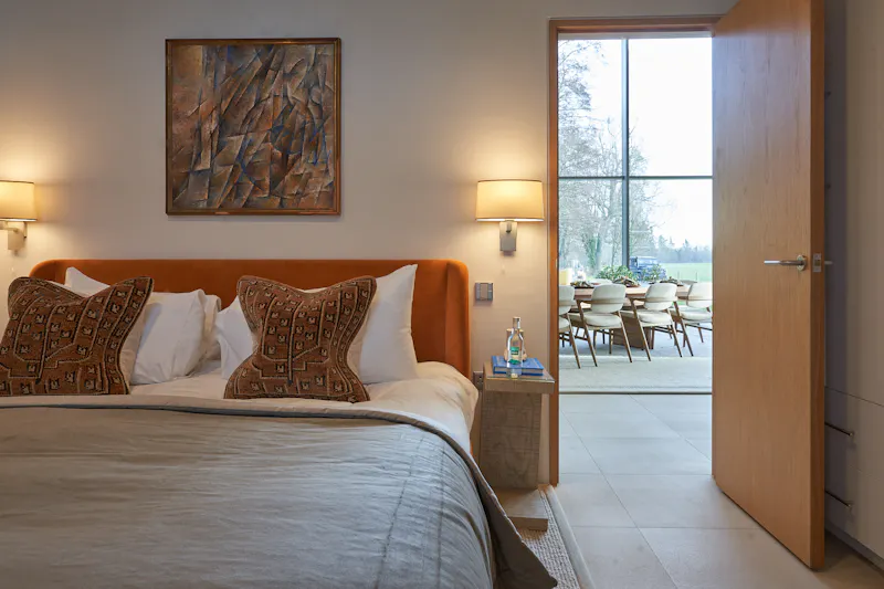 Floor - tiled at Impressive Waterside Mansion, D2801 (photo 8)