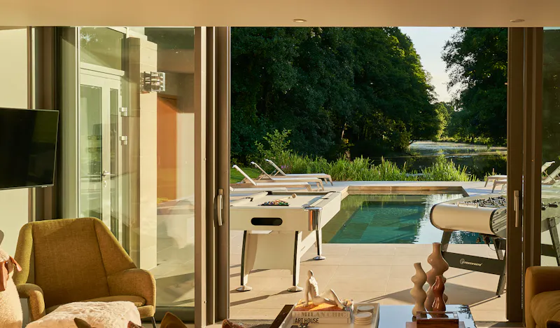 Terrace/Patio at Impressive Waterside Mansion, D2801 (photo 20)