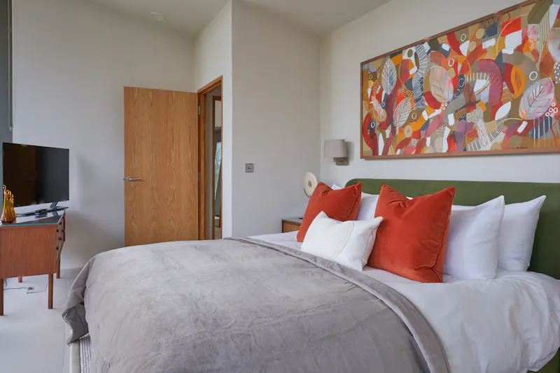 Bedroom at Impressive Waterside Mansion, D2801 (photo 14)