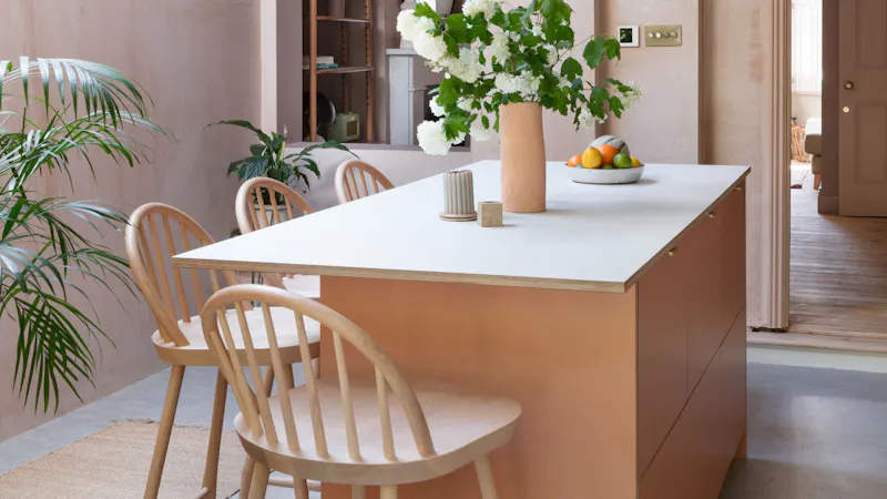 Earthy Walthamstow Home, B2062 (photo 10)
