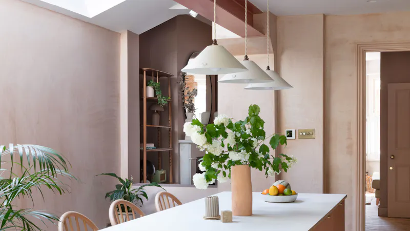 Earthy Walthamstow Home, B2062 (photo 9)