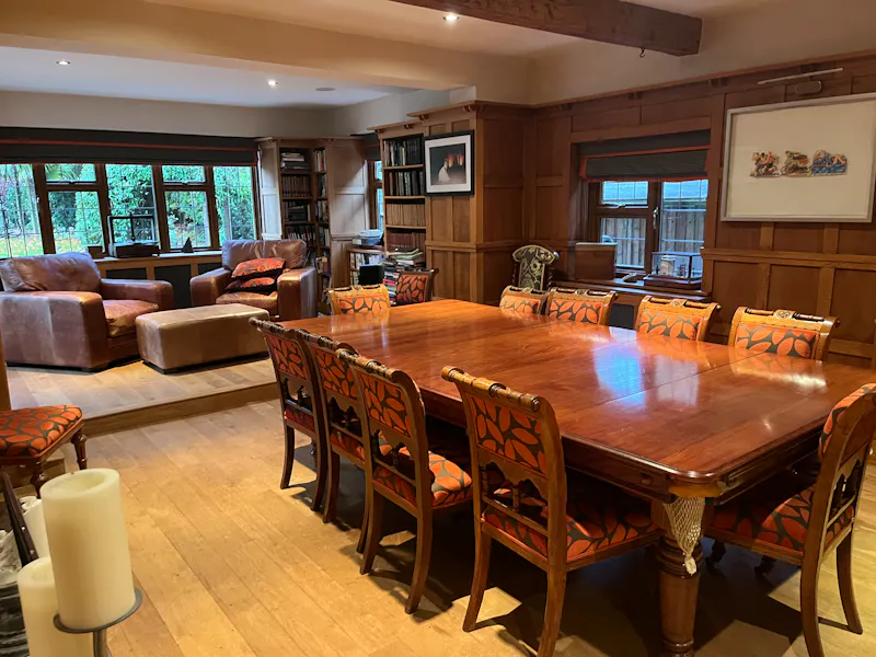 Panelling at 1930's style Bushey Heath Home, D2803 (photo 11)