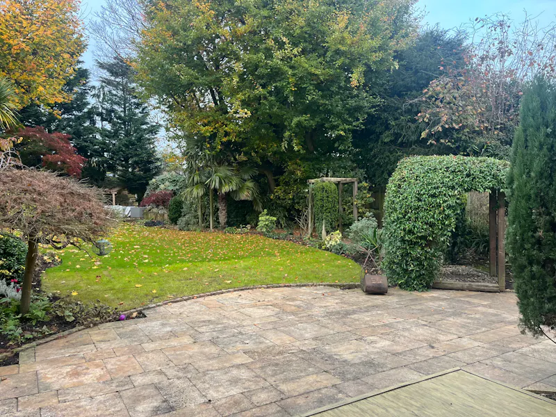 1930's style Bushey Heath Home, D2803 (photo 26)