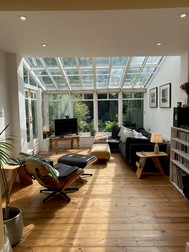 Conservatory at De Beauvoir family townhouse, A1646 (photo 19)