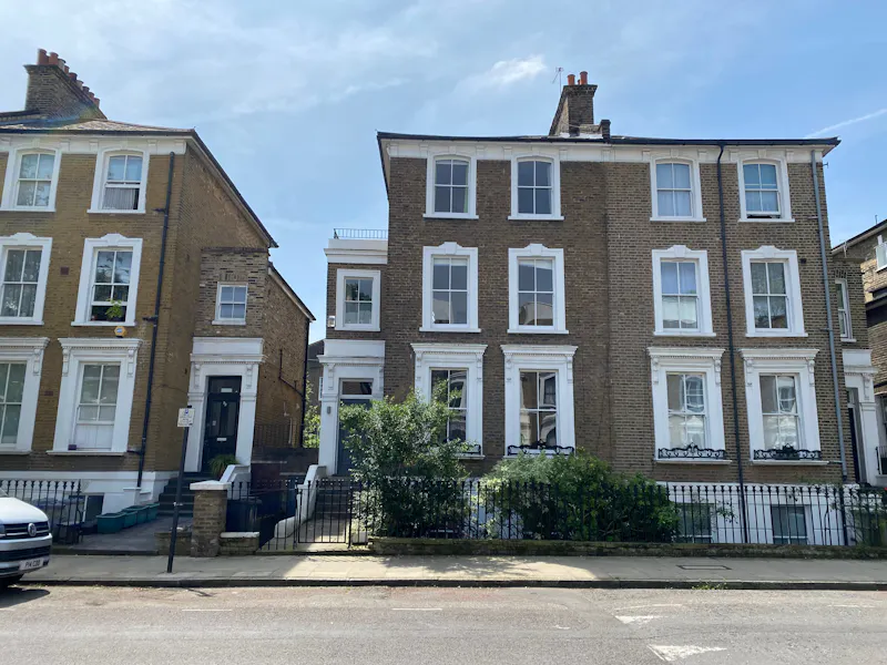 Front Exterior at De Beauvoir family townhouse, A1646 (photo 1)