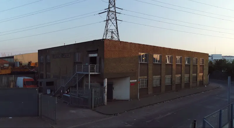 Canning Town events space, N484 (photo 1)