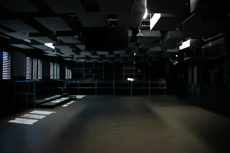 Studio at Canning Town events space, N484 (photo 4)