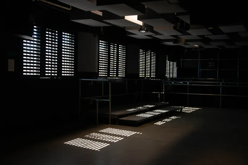 Canning Town events space, N484 (photo 5)