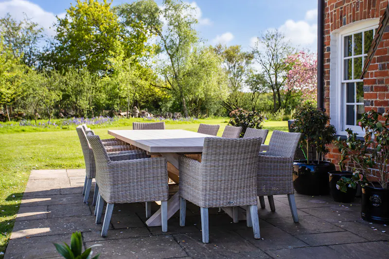 Terrace/Patio at Farm house near St Albans , L721 (photo 26)