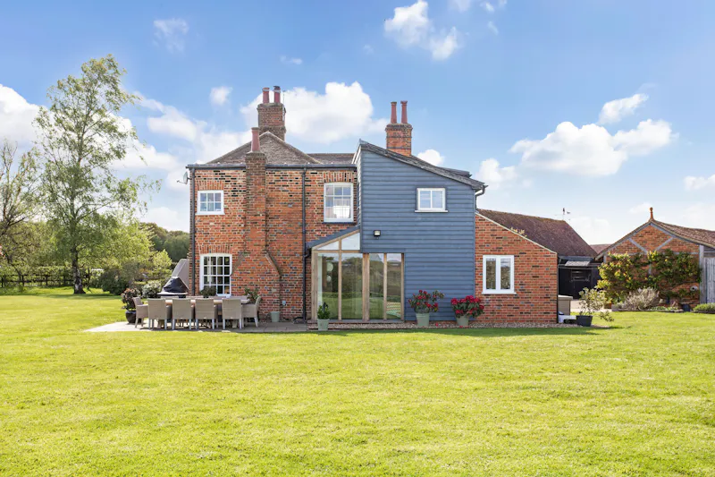 Farm house near St Albans , L721 (photo 32)