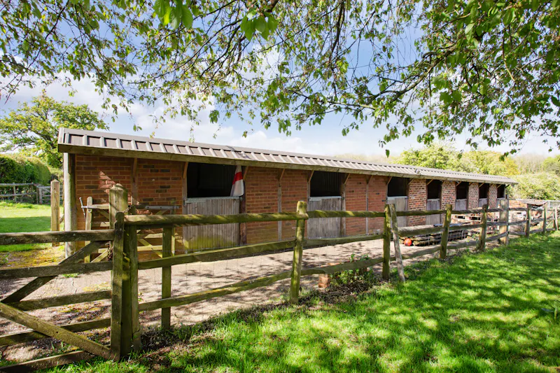 Stable / Outbuildings at Farm house near St Albans , L721 (photo 34)