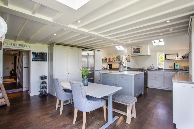 Farm house near St Albans , L721 (photo 3)