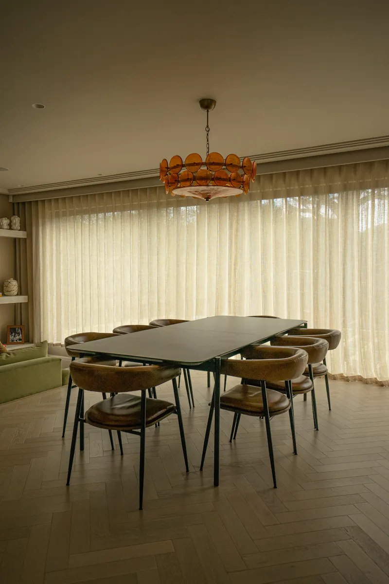 Luxury Mill Hill home, D2804 (photo 15)
