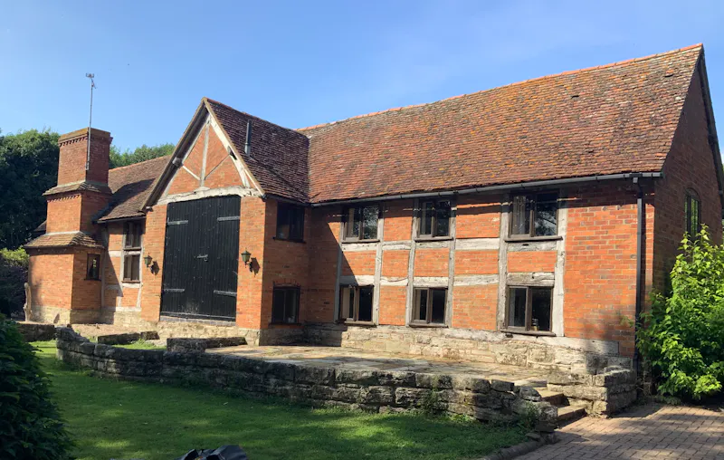 Cosy Warwickshire Barn House, L762 (photo 1)