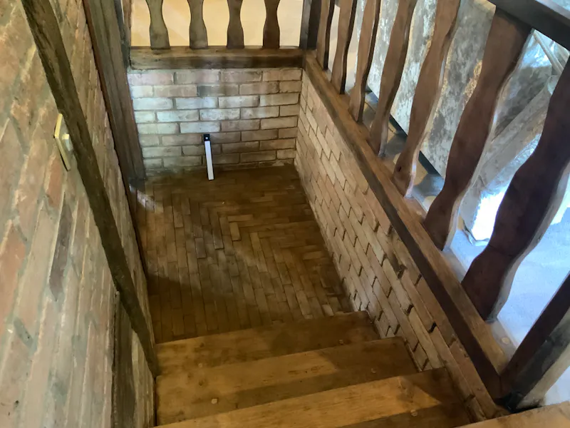 Staircase at Cosy Warwickshire Barn House, L762 (photo 8)