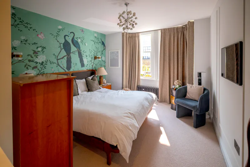 Bedroom at Contemporary Fulham Home, B2052 (photo 18)