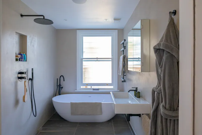 Bath - rolltop at Contemporary Fulham Home, B2052 (photo 20)