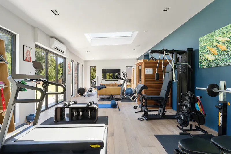 Gym at Grand Country House Bayford, A1717 (photo 10)