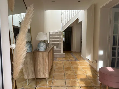 Mediterranean-style Hamptons, D2806