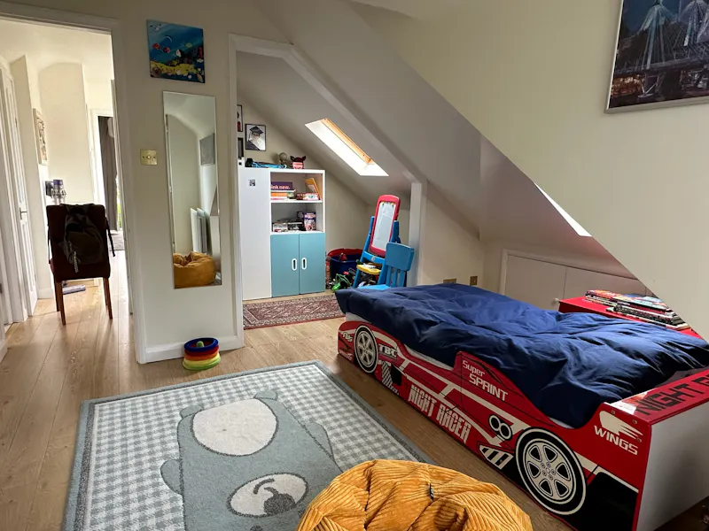 Attic at Mediterranean-style Hamptons, D2806 (photo 13)