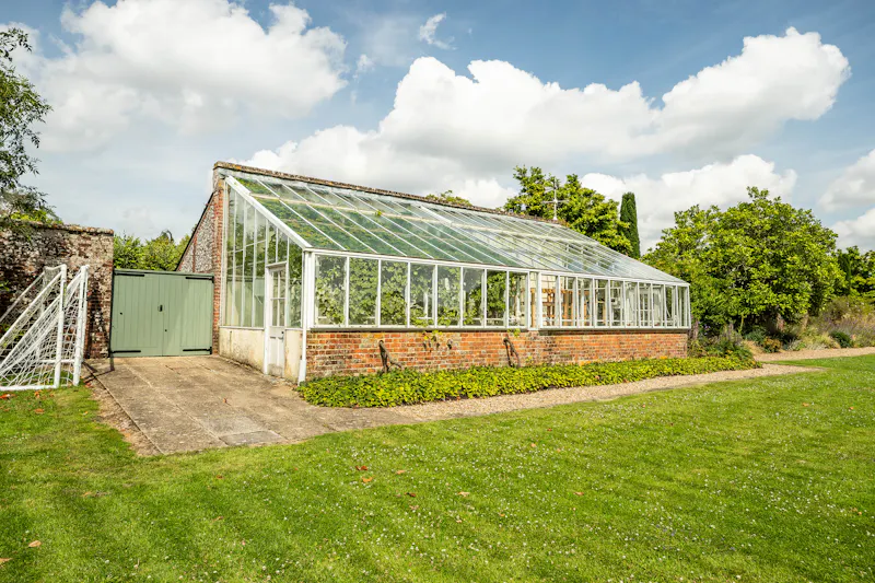 Greenhouse at Grand Upham Estate, A1647 (photo 14)