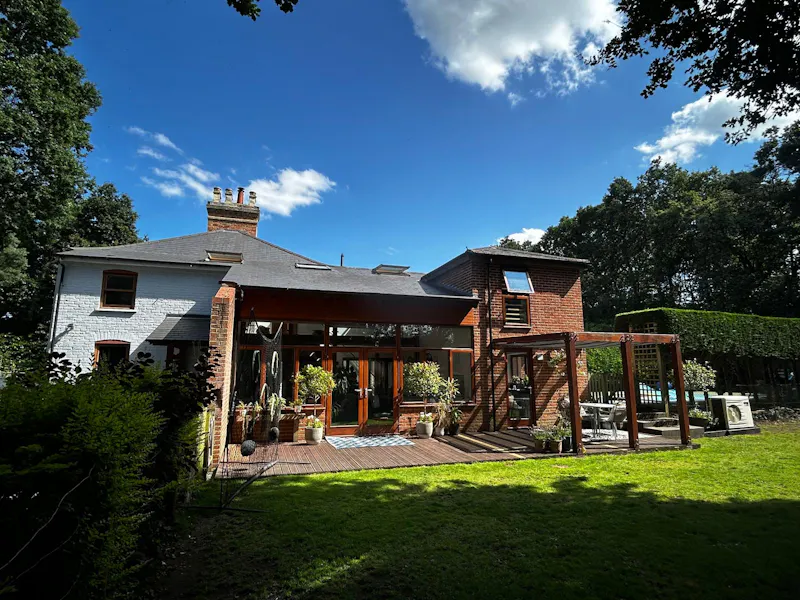 Charming Surrey Cottage, B2065 (photo 12)