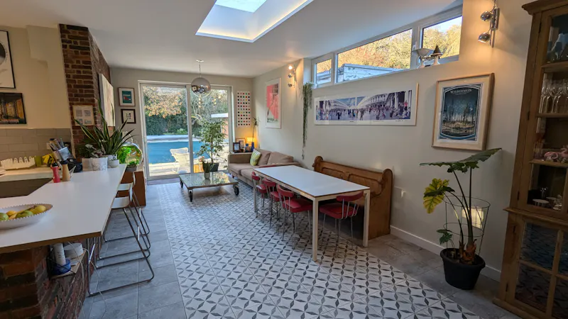 Authentic 60s Streatham house, D2128 (photo 16)