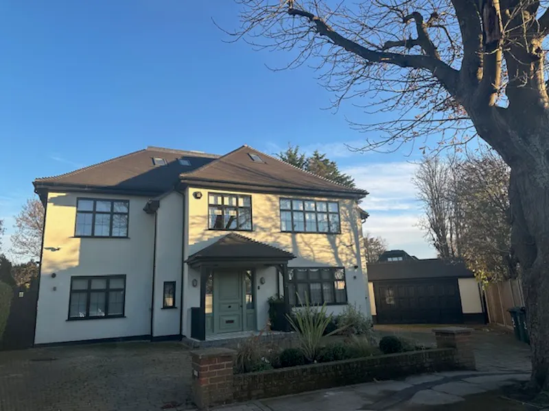 Luxury Mill Hill home, D2804 (photo 71)