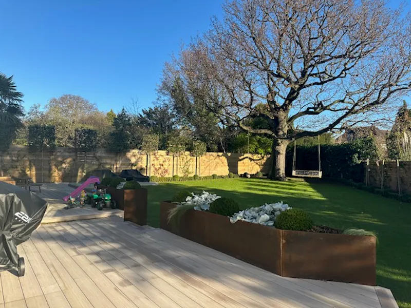 Luxury Mill Hill home, D2804 (photo 63)