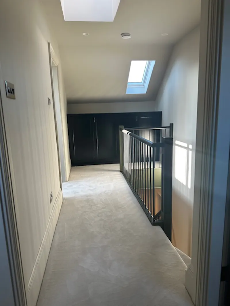 Luxury Mill Hill home, D2804 (photo 53)