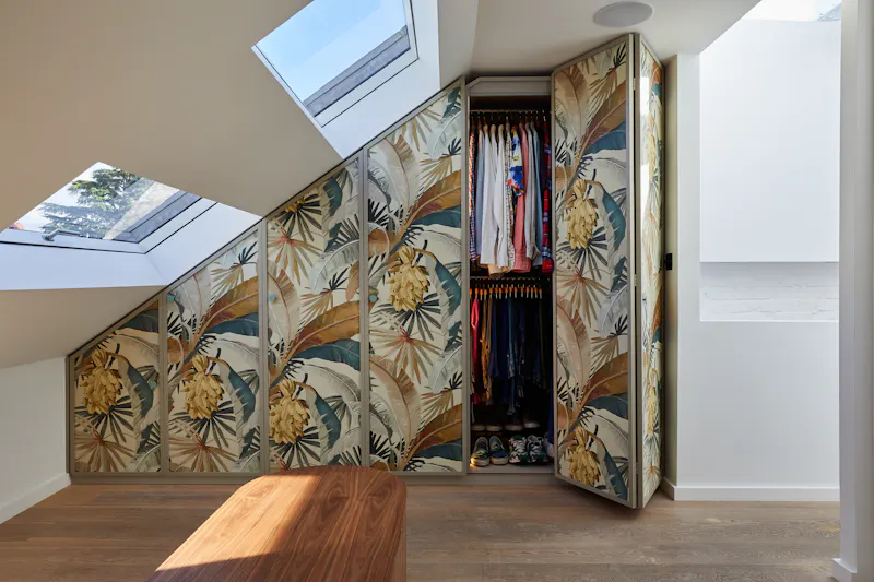 Dressing room at Classy Putney Townhouse, B2067 (photo 17)