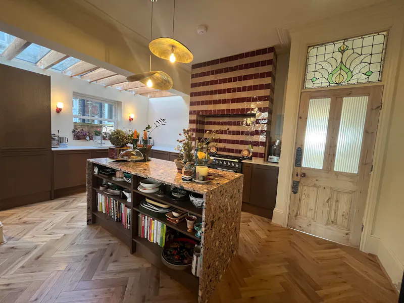 Floor - wooden at Inviting Wood Green Terrace, B2068 (photo 6)