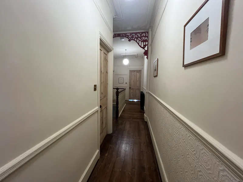 Corridor at Inviting Wood Green Terrace, B2068 (photo 16)