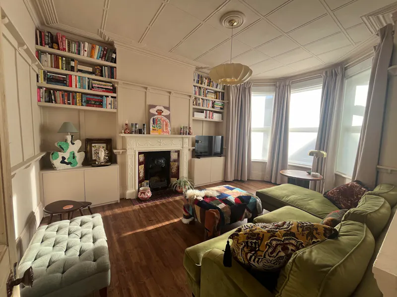Panelling at Inviting Wood Green Terrace, B2068 (photo 4)