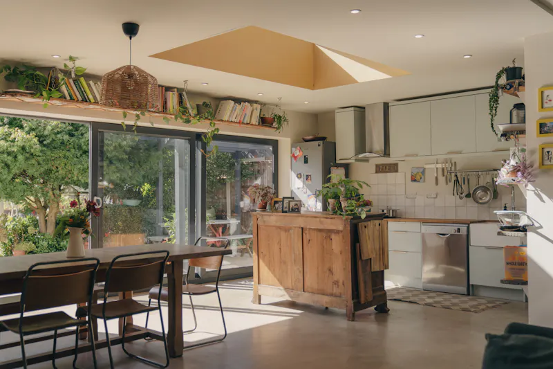 Kitchen at Suburban Lichfield Home, D2807 (photo 10)