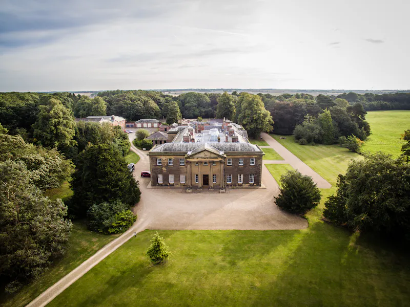 Impeccable Yorkshire Manor, A1648 (photo 26)