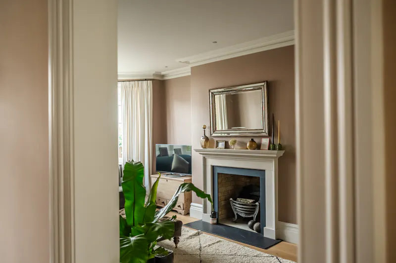 Mid-century Elegance in Barnes, E539 (photo 4)