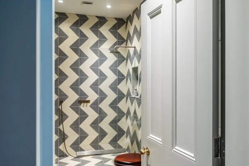 Bathroom at Mid-century Elegance in Barnes, E539 (photo 29)