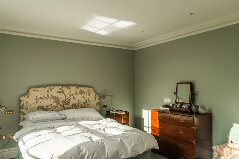 Mid-century Elegance in Barnes, E539 (photo 37)