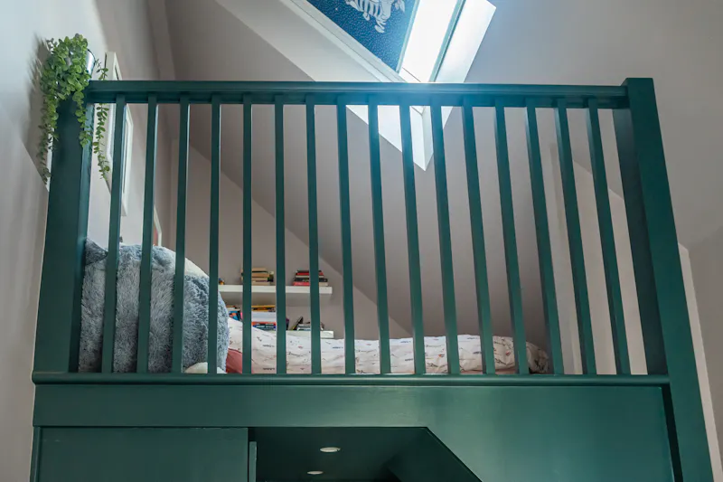 Mezzanine at Mid-century Elegance in Barnes, E539 (photo 49)
