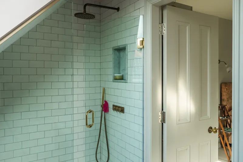 Shower at Mid-century Elegance in Barnes, E539 (photo 56)