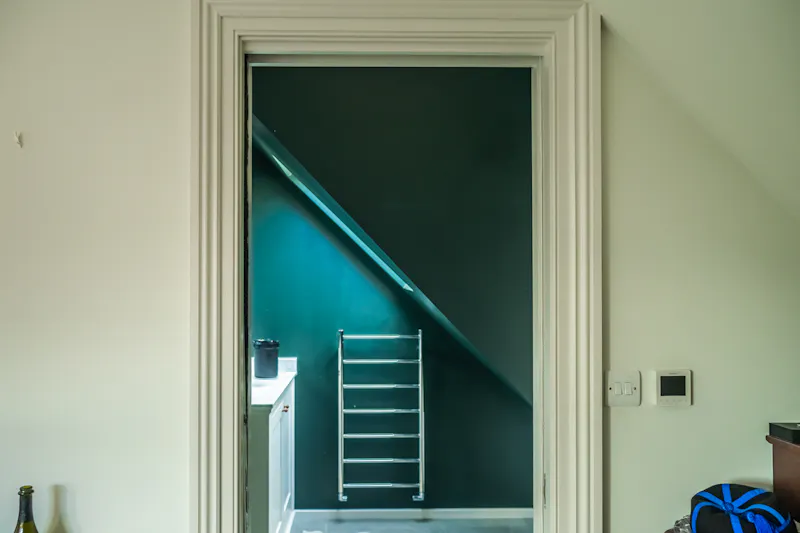 Mid-century Elegance in Barnes, E539 (photo 59)