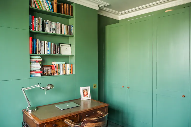 Mid-century Elegance in Barnes, E539 (photo 45)
