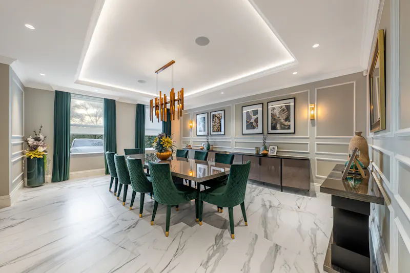 Panelling at Stunning Hertfordshire Mansion, D2809 (photo 10)