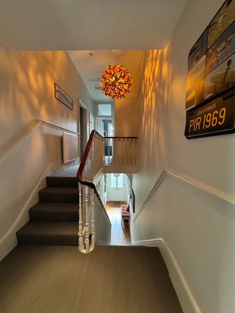 Staircase at Kingston Upon Thames house, B1753 (photo 27)